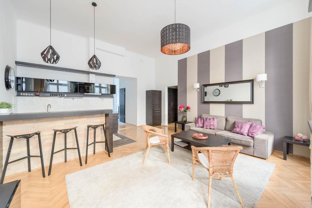 Oasis Apartments - Dohany Street I بودابست المظهر الخارجي الصورة